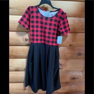 NWT LULAROE AMELIA LARGE DRESS